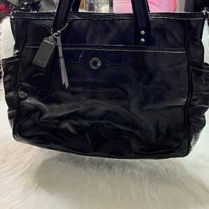 Coach Signature Black Patent Leather Baby Diaper Tote Shoulder Bag F17940 XL Bag